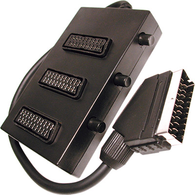 (imagem para) Cabo Scart Macho - 3xScart Femea. C- Interrupt.(equiv.2.0872)