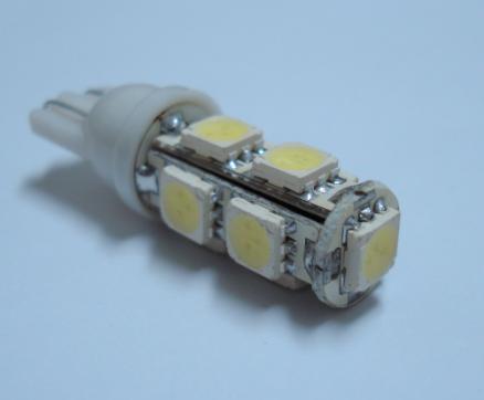 (imagem para) Lâmpada T10 - 9 SMD Led para mínimos ou interior